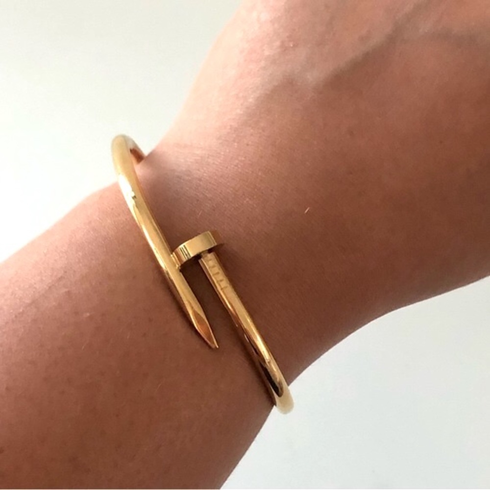Gold Nail Bracelet Classic Model - Picture 7 of 9